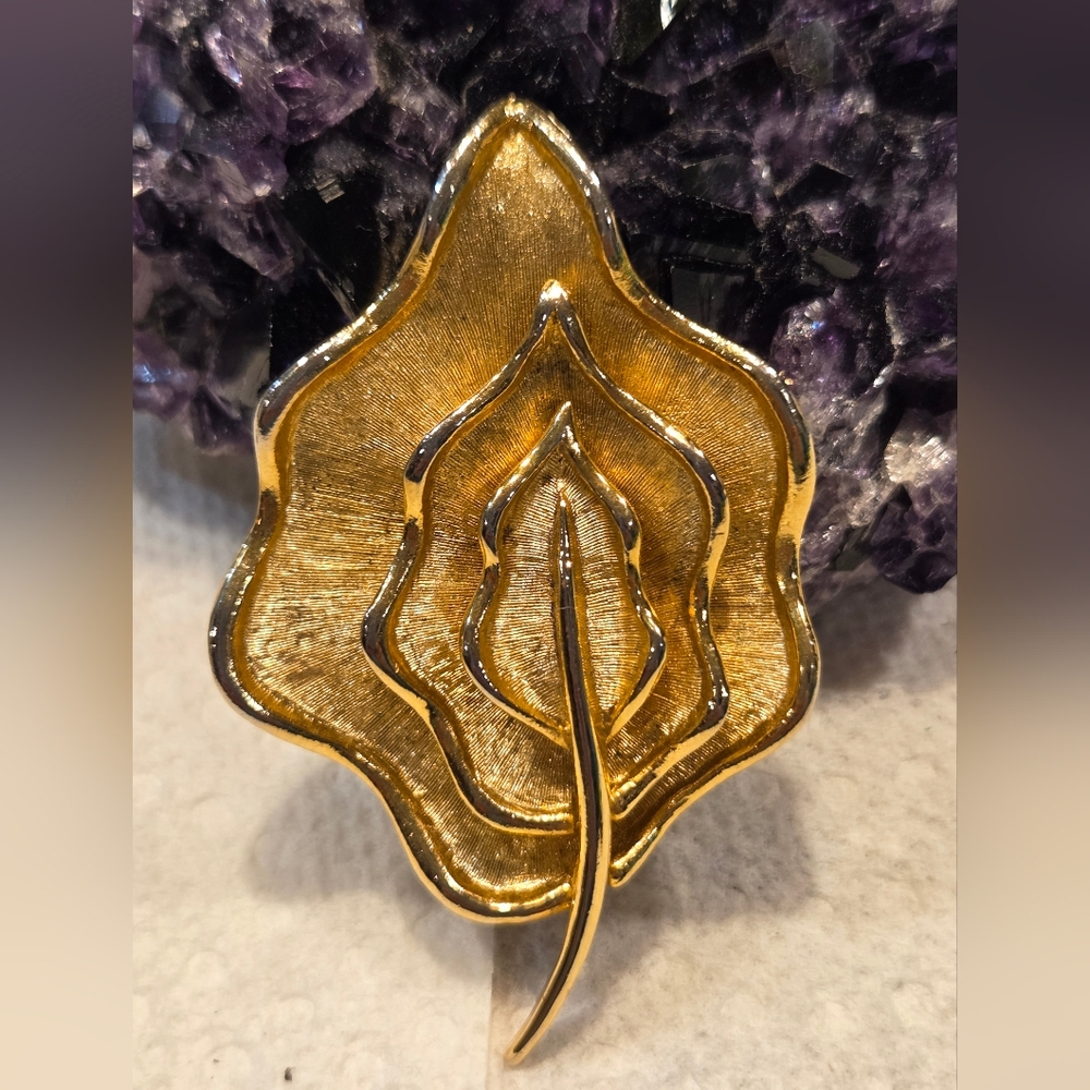 Gold Leaf Brooch Vintage